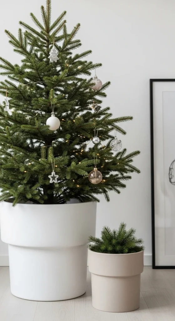 17 Christmas Tree Planter Styling Ideas for Festive Decor 5 2. Minimalist Christmas Tree Planter Styling with Neutral Tones