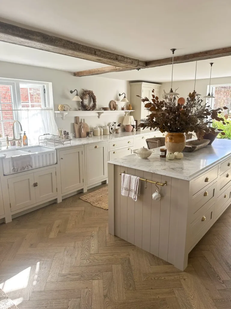 7. Countryside Kitchen Decor