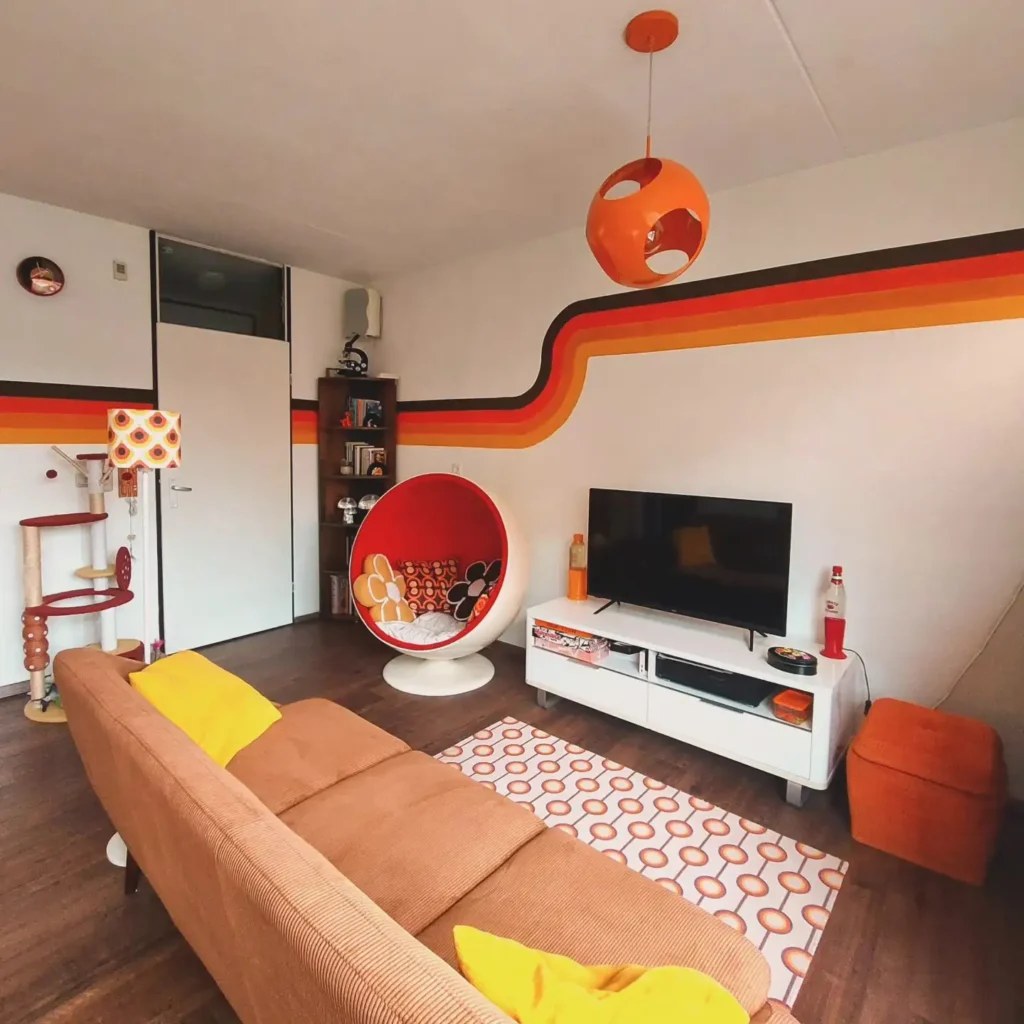 8. Retro Stripe Wall Feature
