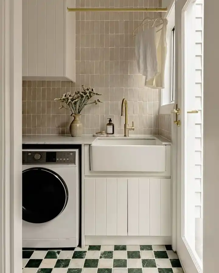 9. Farmhouse Apron Sink Beside a Front Door