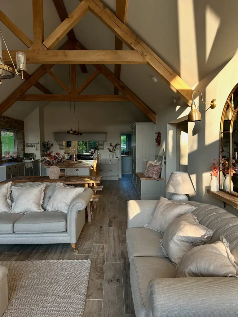 16. Vaulted Truss Beams Over Open Plan Living 768x1024 1