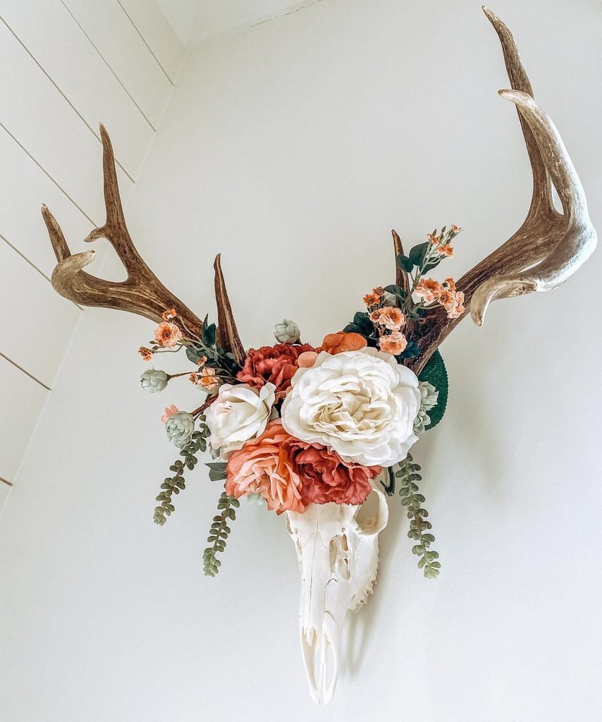 17 DIY Bedroom Decor Ideas You'll Fall in Love With 4 3. Floral Skull Wall Mount