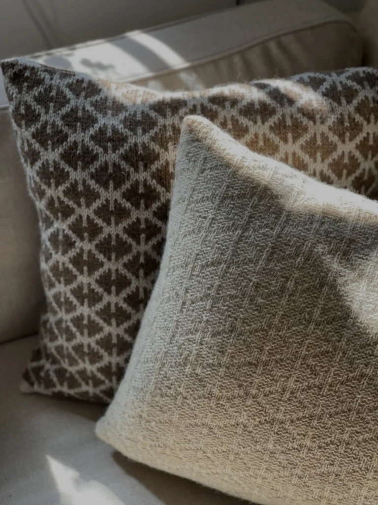 3. Knit Diamond Pattern Pillows
