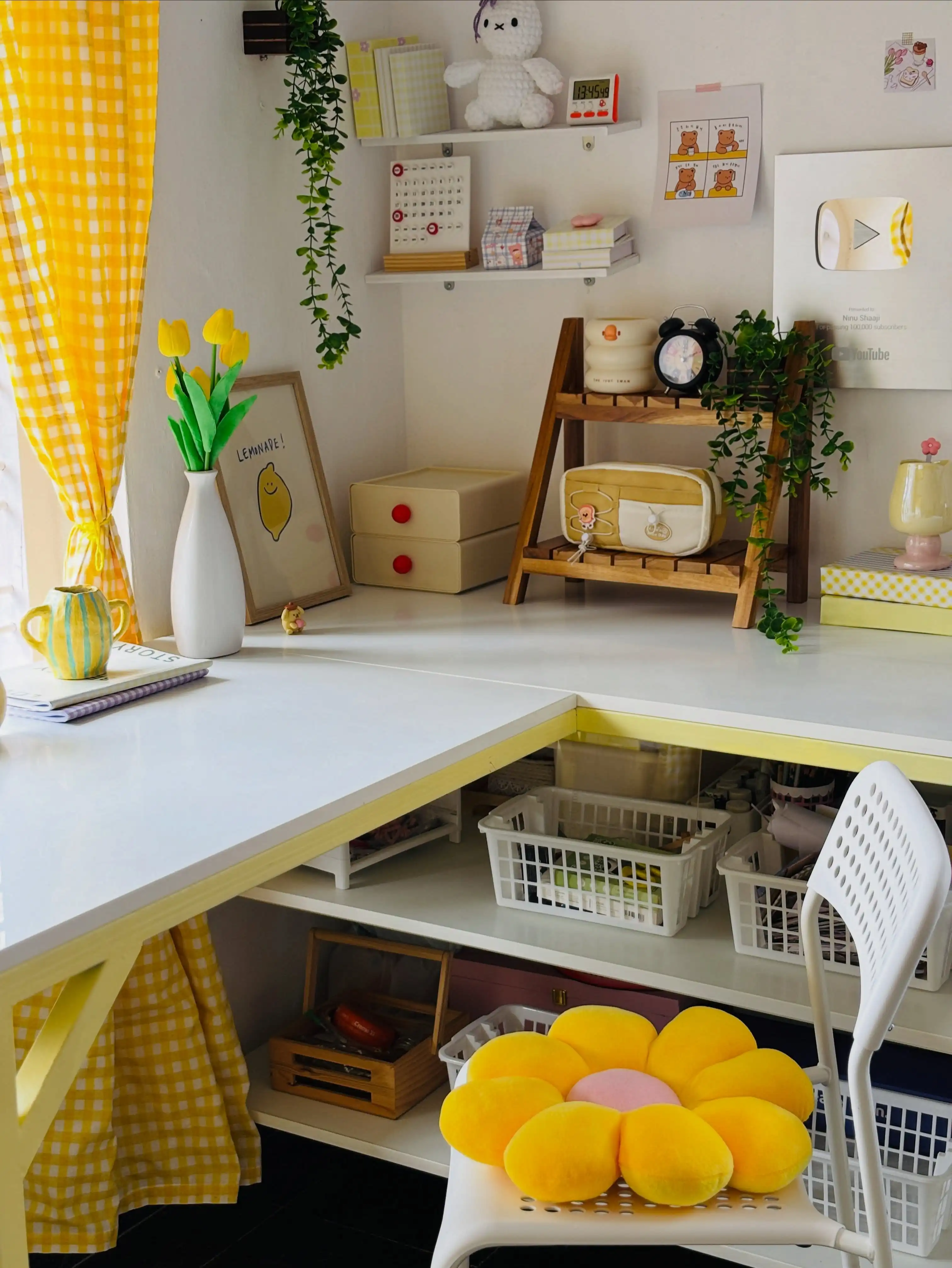 kawaii study room